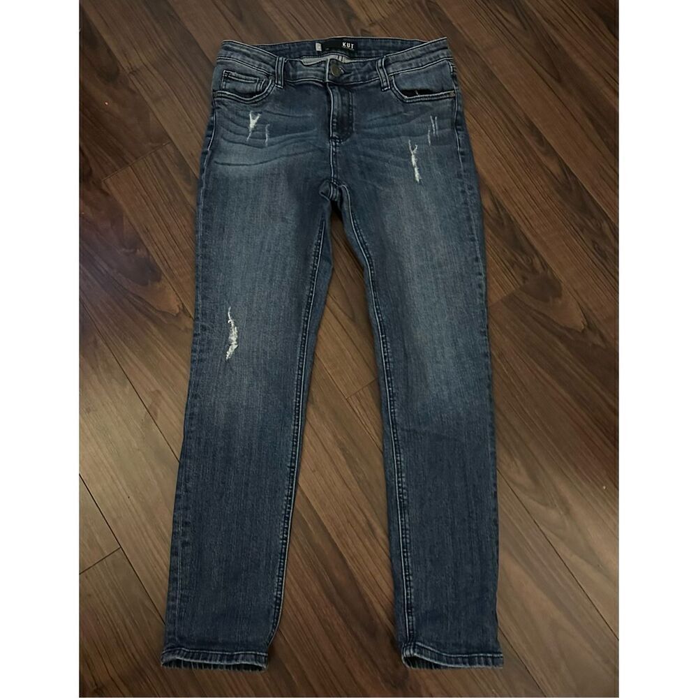 Kut from the Kloth Catherine boyfriend jeans size 4